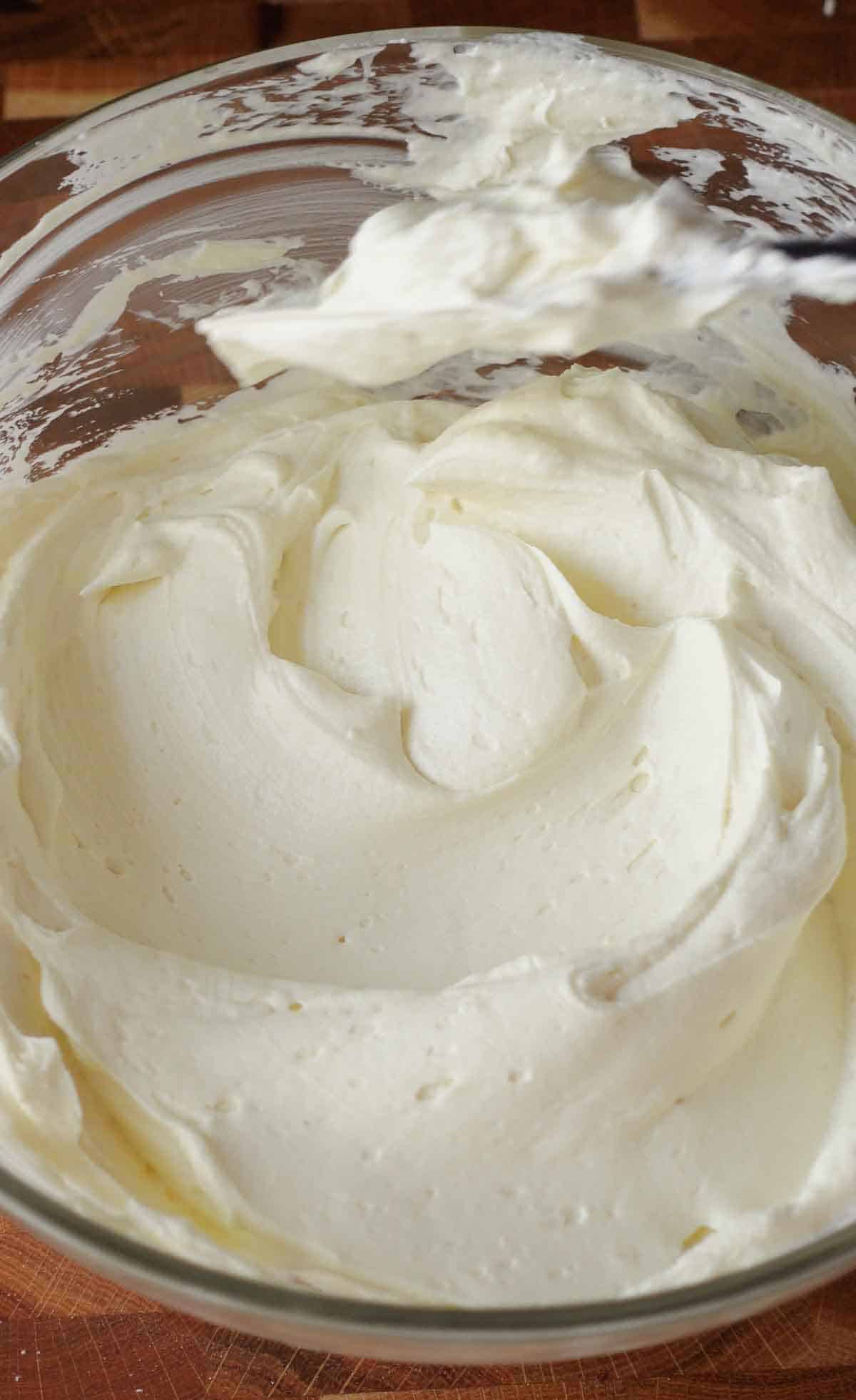 Image: Vegan white chocolate Cheesecake filling