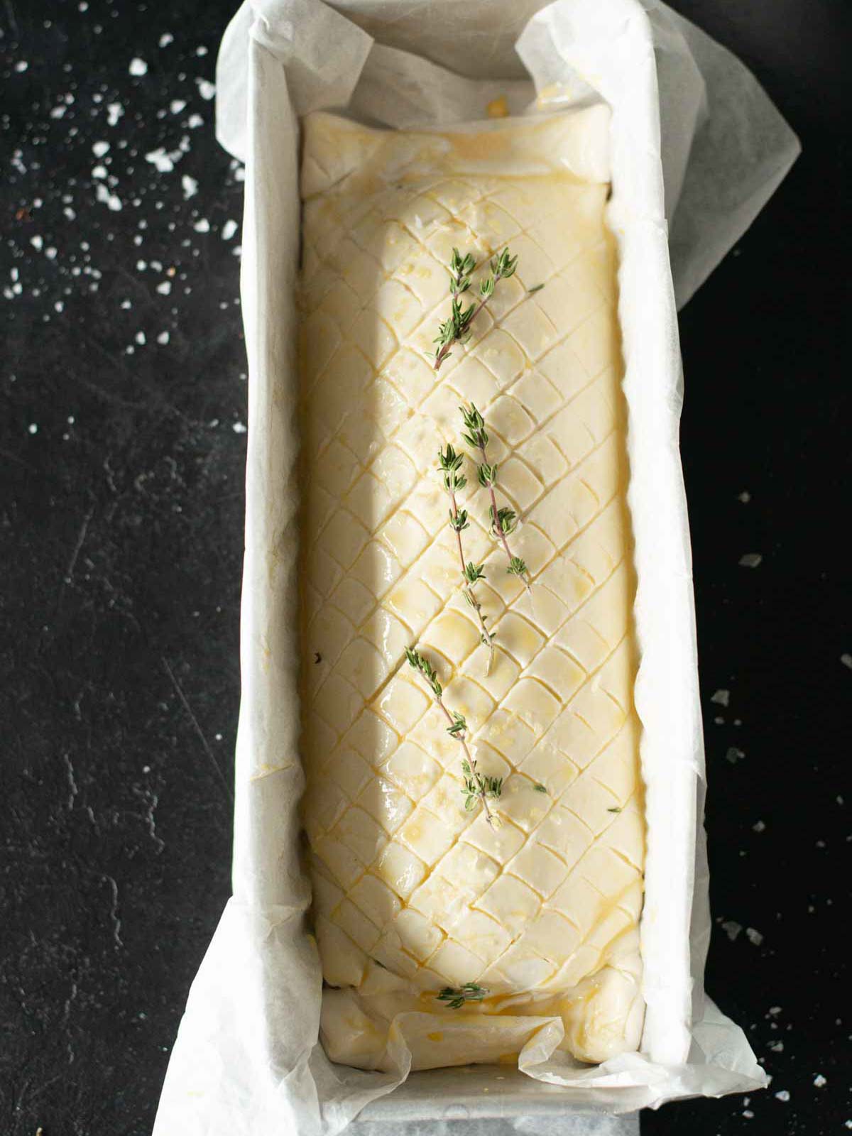 das Bild zeigt das Wellington vor dem Backen